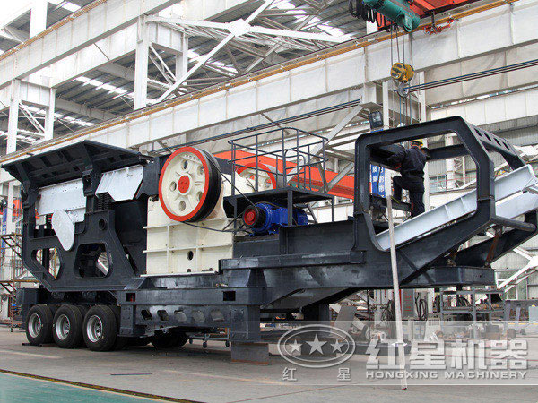 80移動式建筑垃圾破碎機設(shè)備實拍 80移動式建筑垃圾破碎機設(shè)備實拍