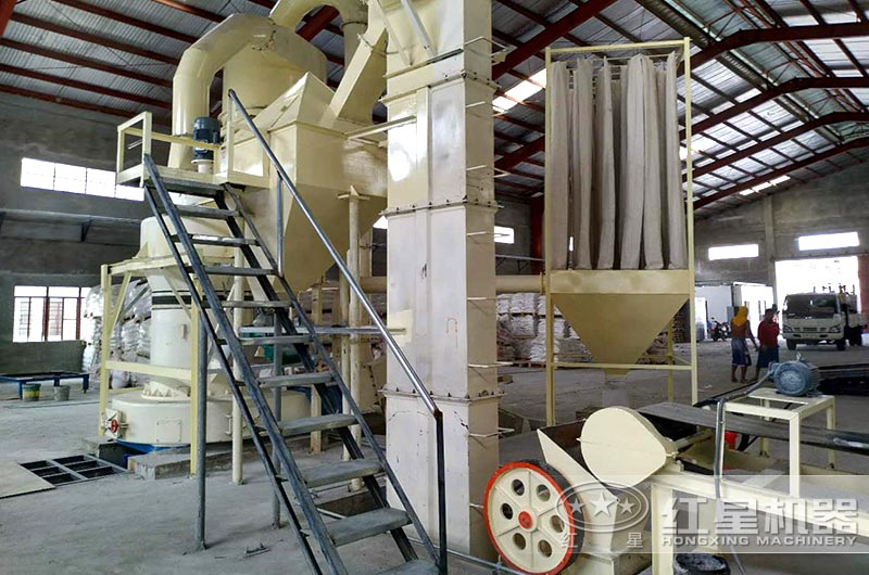 白云石磨粉生產(chǎn)線現(xiàn)場實(shí)拍