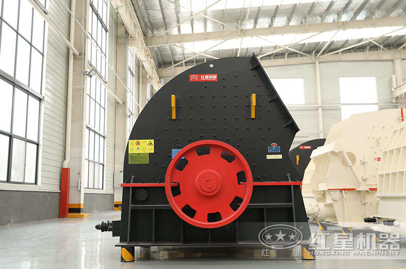 PCX型重錘整形破碎機(jī)