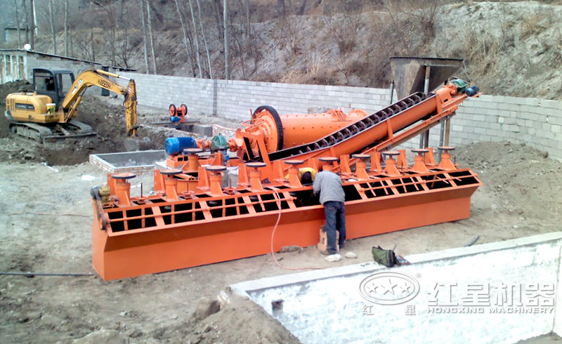 一小時產(chǎn)5立方浮選機用戶生產(chǎn)現(xiàn)場