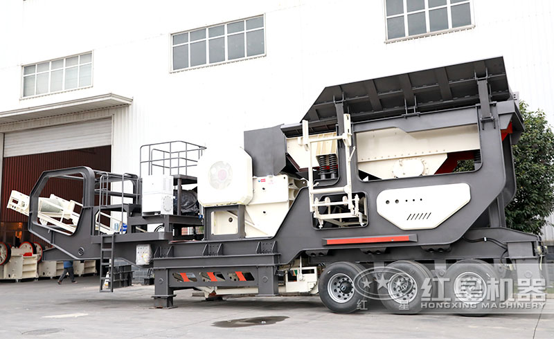 鉀長(zhǎng)石輪胎式移動(dòng)破碎一體車(chē)