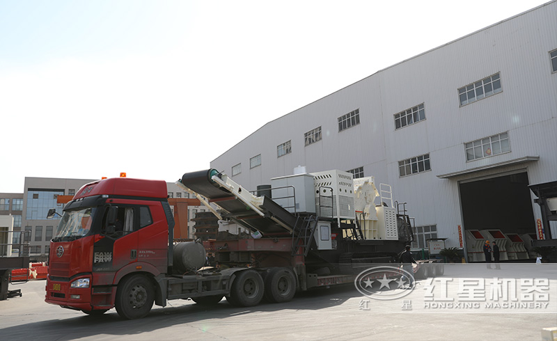 履帶式破碎機(jī)發(fā)往江蘇 履帶式破碎機(jī)發(fā)往江蘇