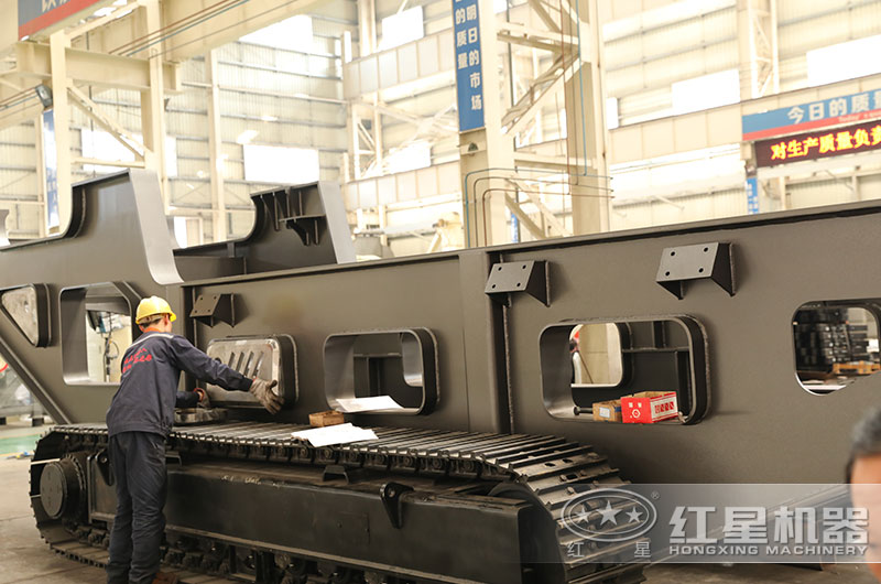 紅星設備生產(chǎn)車間