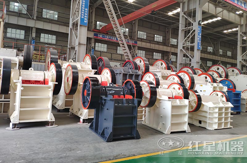 小型砂石粉碎機（顎式）