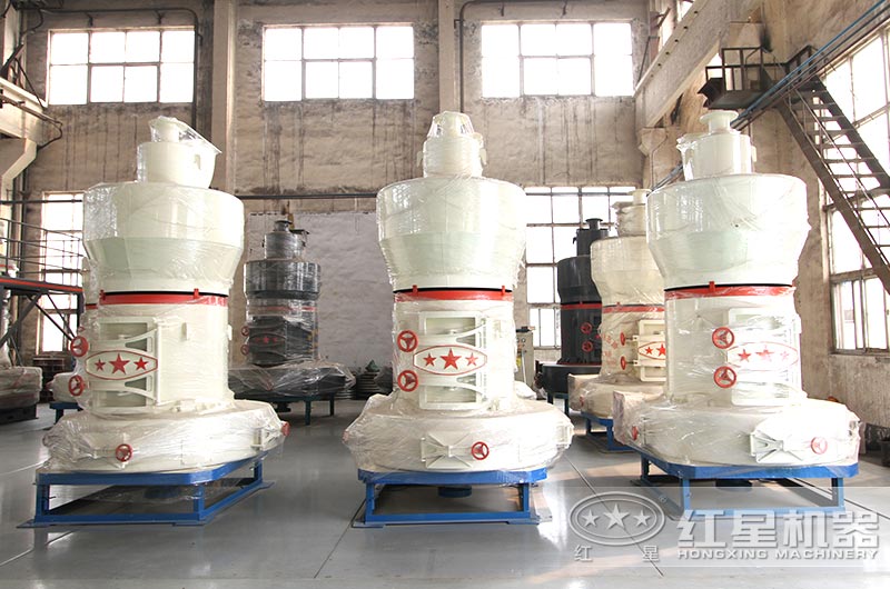 雙飛粉磨粉機(jī)車間一角