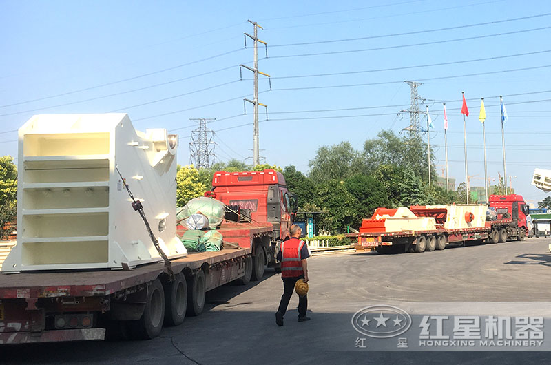 全套玄武巖破碎整形生產(chǎn)線設(shè)備發(fā)貨 全套玄武巖破碎整形生產(chǎn)線設(shè)備發(fā)貨