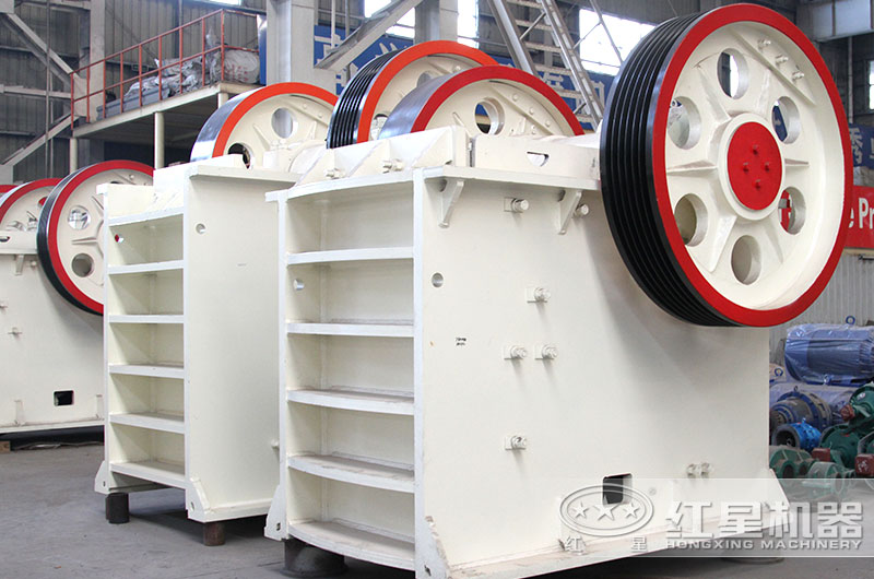 小型顎式破碎機(jī)“小個(gè)子大能量”