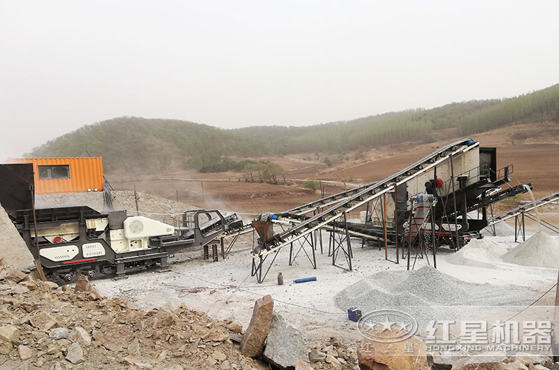 占地面積小，一人便可操控整臺(tái)設(shè)備