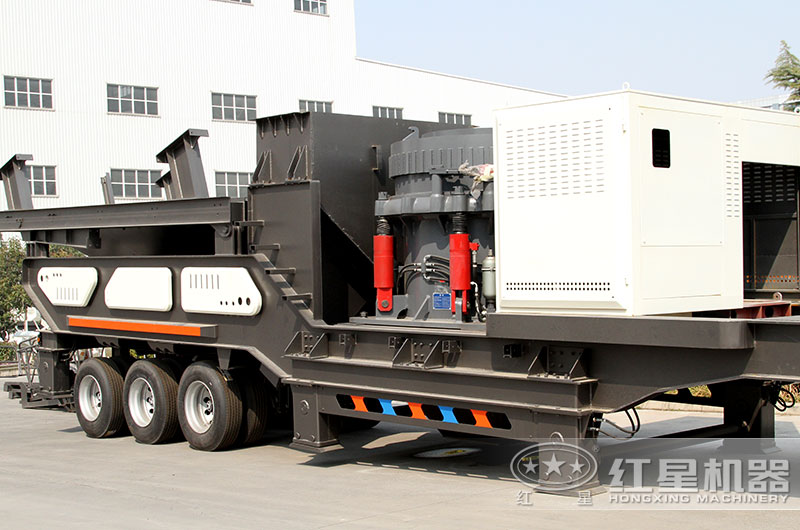 輪胎式圓錐移動破碎機(jī)廠區(qū)實拍圖